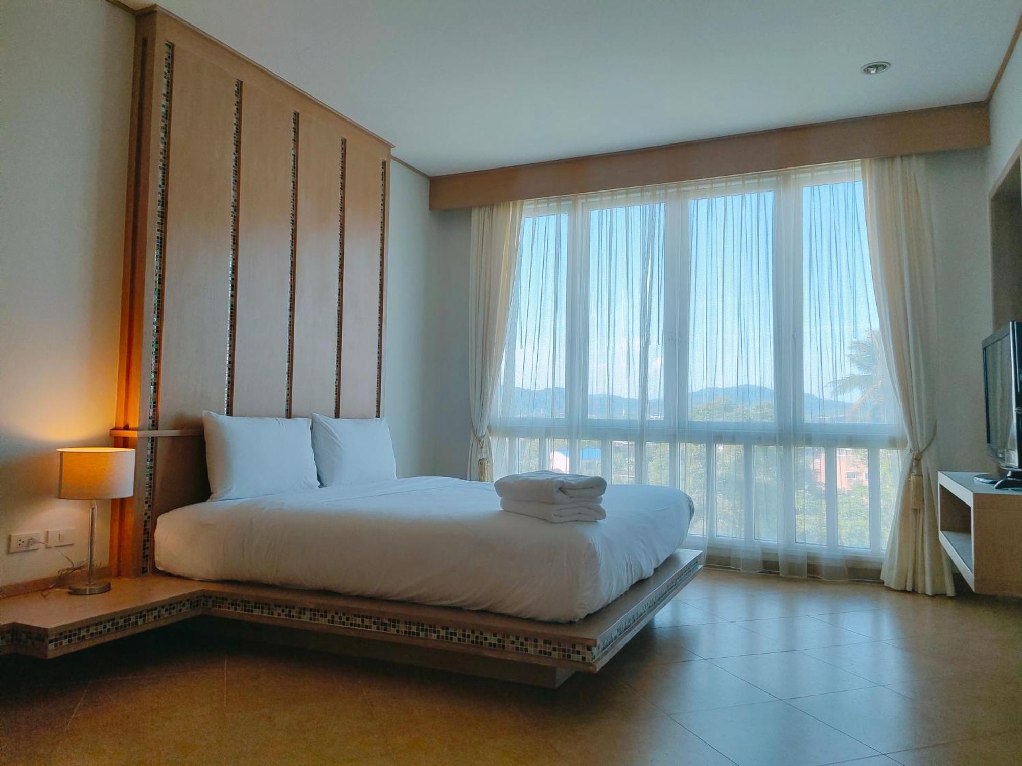 Ratana Hotel Chalong Rawai Kültér fotó
